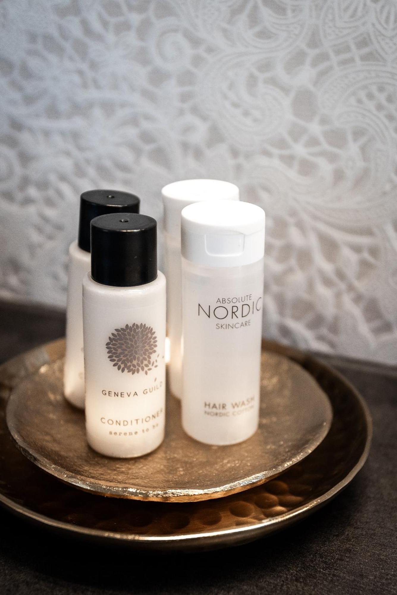 Boutique Hotel Anna By Ej Hotels Holt  Eksteriør billede